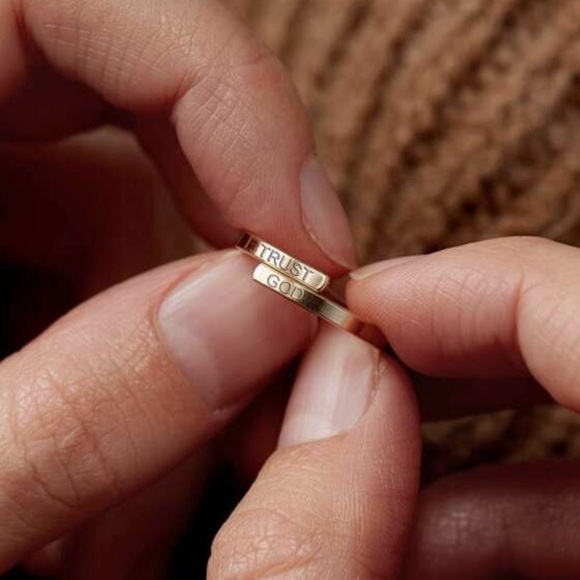Trust God, Rose Gold Color Adjustable Ring - Picture 3 of 3